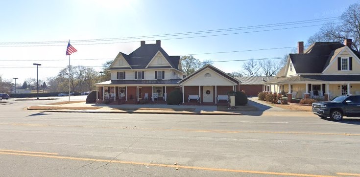 Sandifer Funeral Home gallery image 1